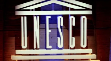 Захарова отреагировала на восстановление членства США в ЮНЕСКО
