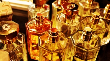 Селективная парфюмерия от «Аура Парфюм» – на что обратить внимание в процессе выбора
