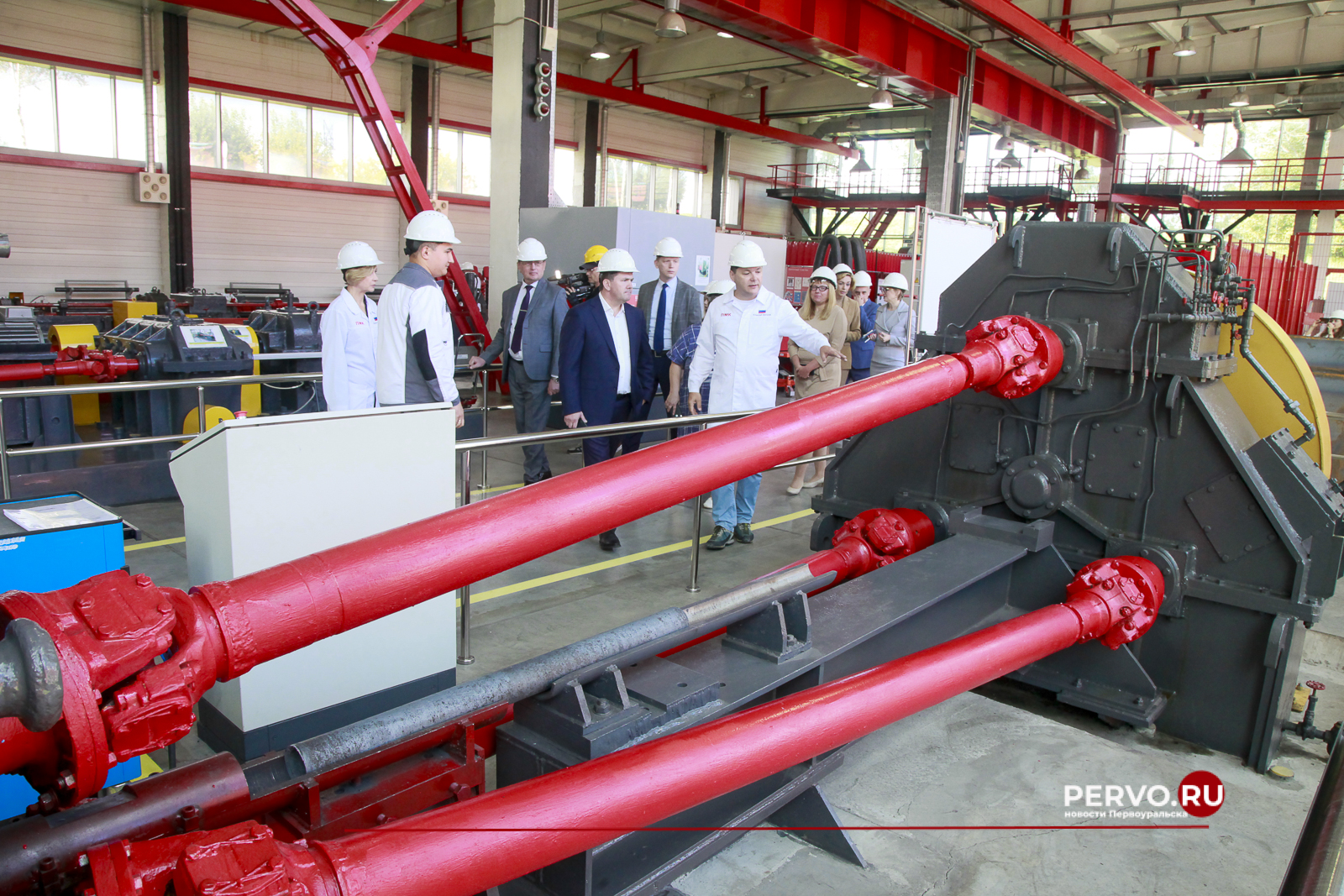 В Первоуральске заместитель губернатора провёл заседание наблюдательного совета Профессионалитета