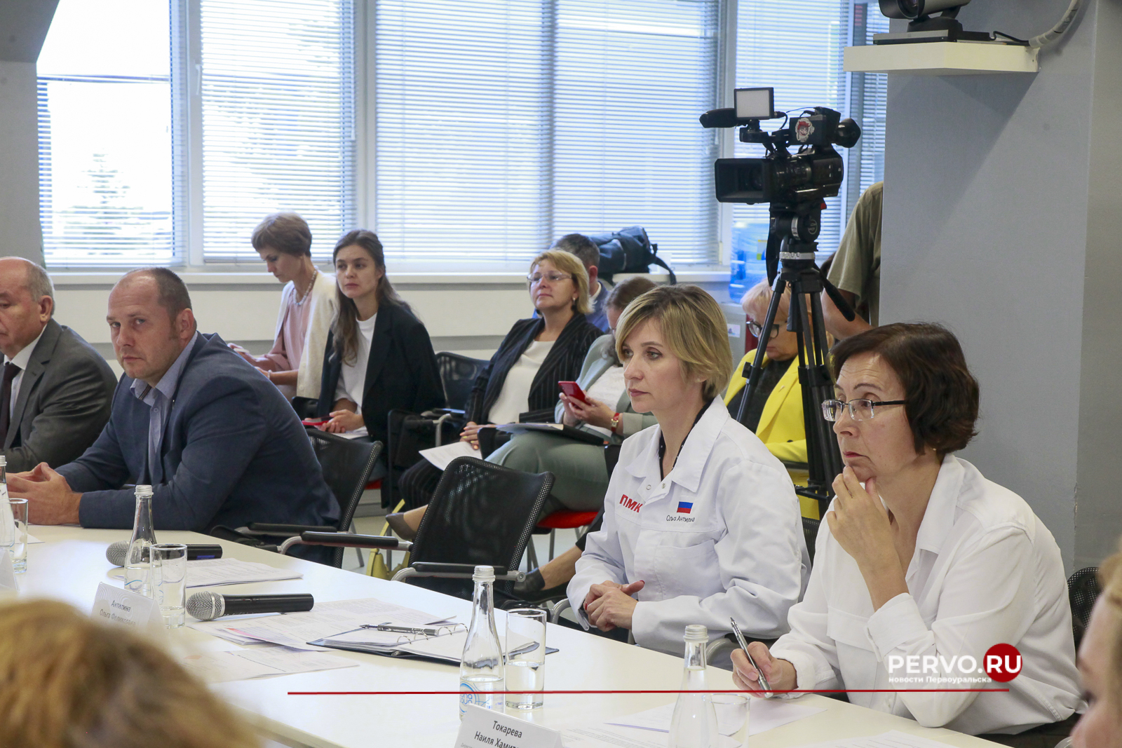 В Первоуральске заместитель губернатора провёл заседание наблюдательного совета Профессионалитета