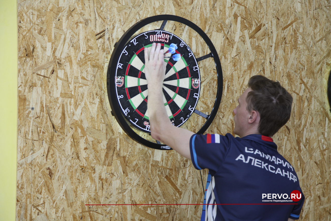 Жители Первоуральска провели День физкультурника. Фотографии