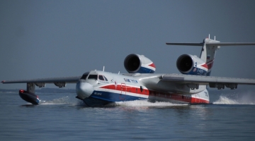 Два самолета Бе-200ЧС примут участие в тушении лесного пожара в Геленджике