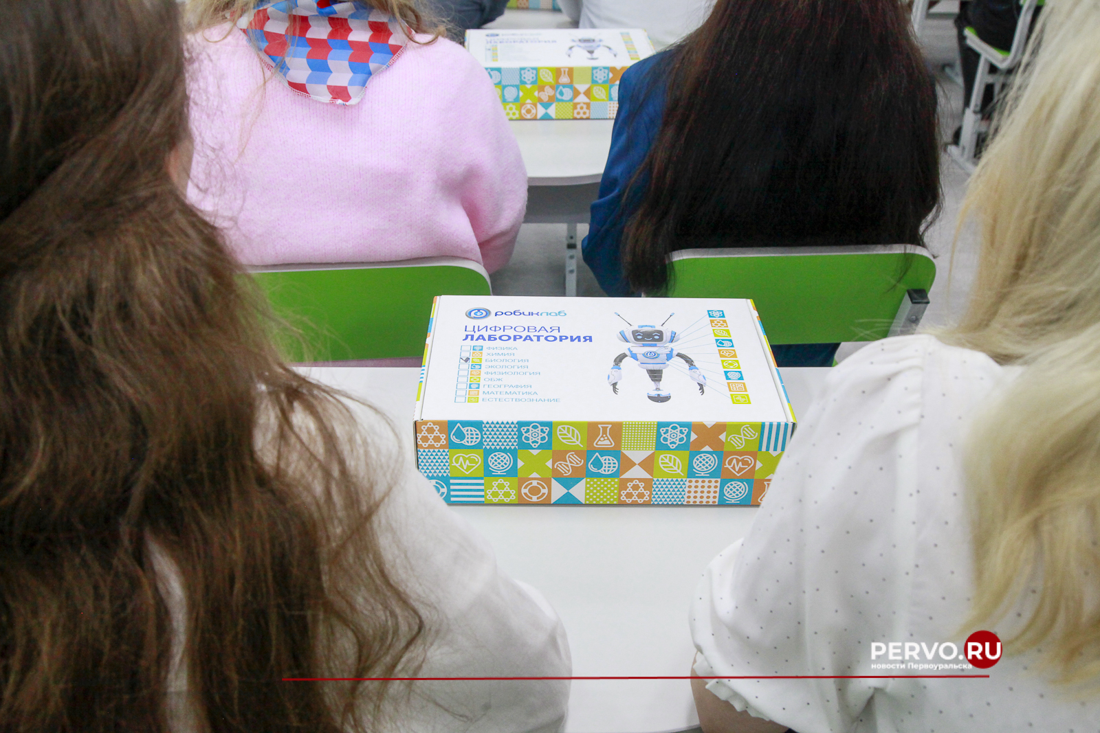 Сегодня в Первоуральске открыли учебный класс биологии в рамках проекта «Уральская инженерная школа»