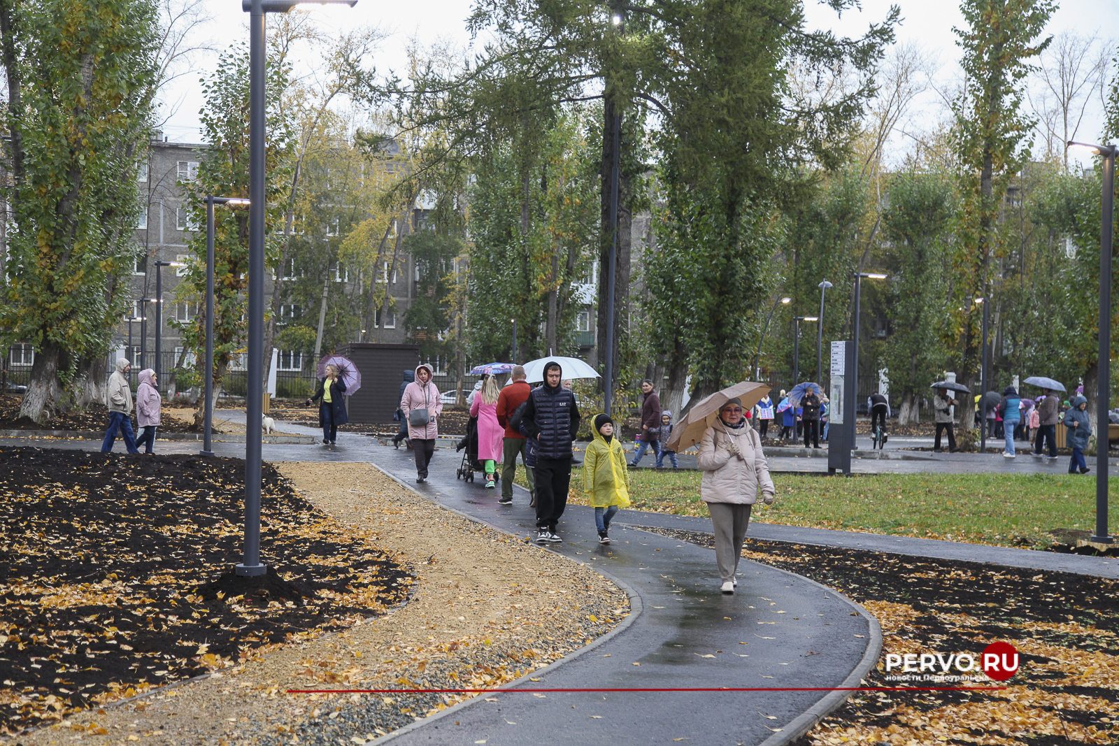 В Первоуральске состоялось торжественное открытие «Парка ДК им. Ленина». Фотографии