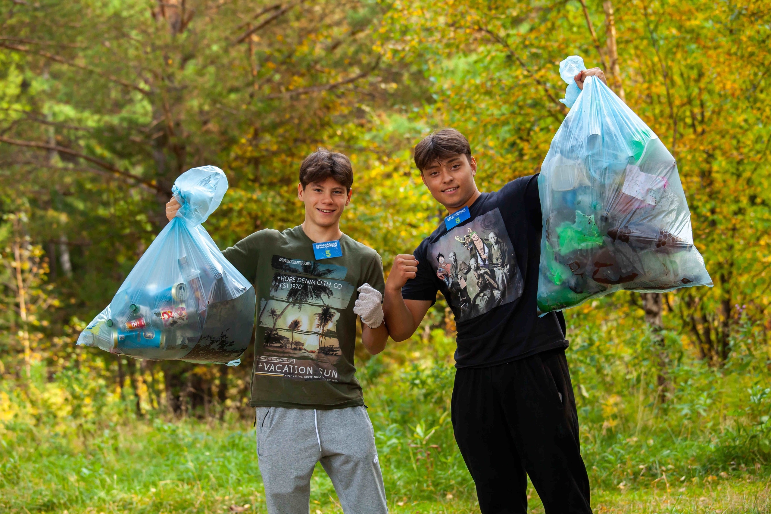 Активисты при поддержке ПНТЗ собрали почти шесть тонн мусора в Первоуральске