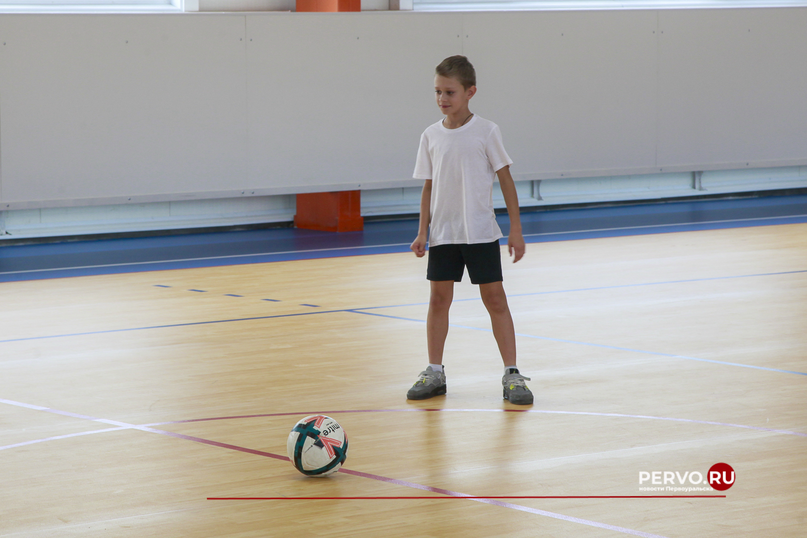 В Первоуральске после капитального ремонта в школе №11 открылся спортзал