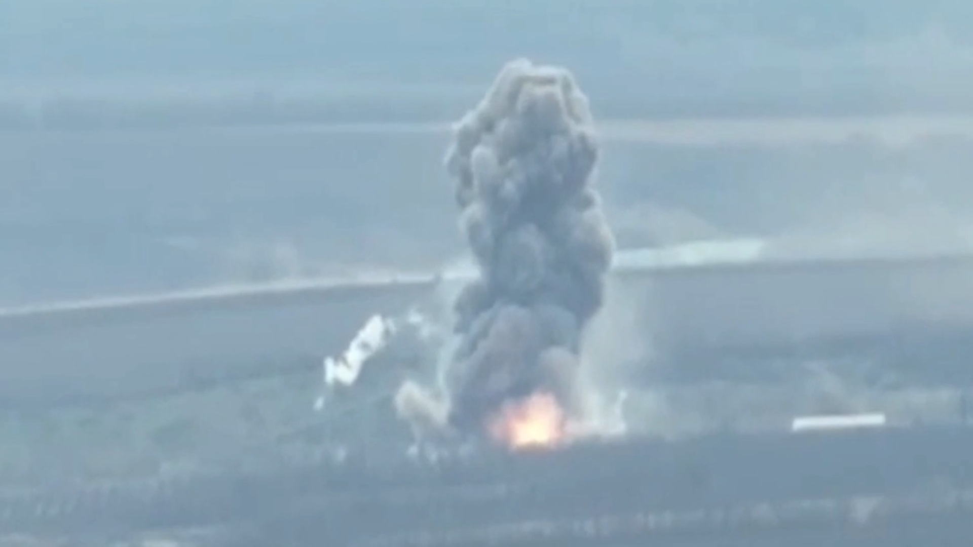 Российские военные уничтожили склад боеприпасов на окраине Купянска