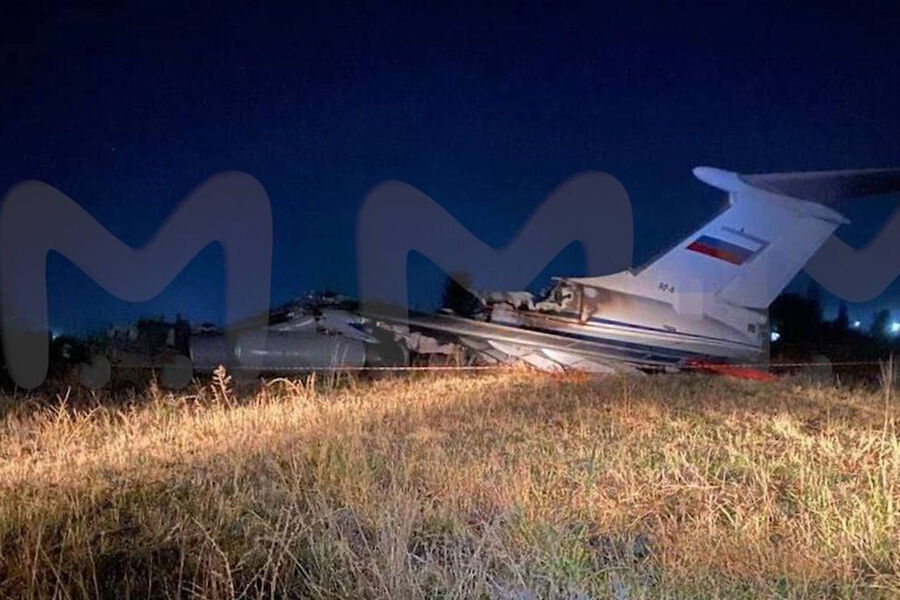 Российский самолет загорелся при взлете в Таджикистане