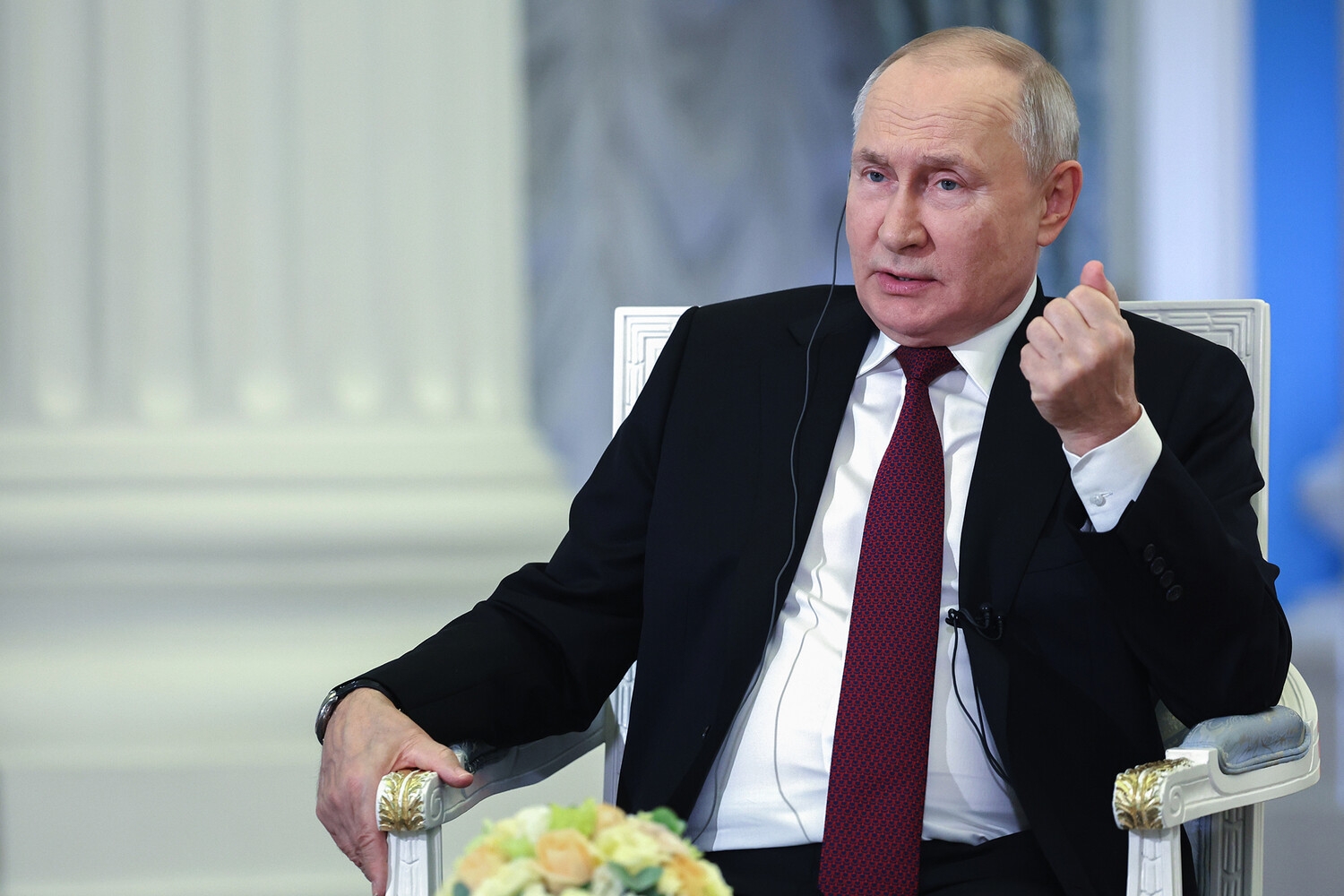 Путину предрекли помощь Запада в победе на Украине