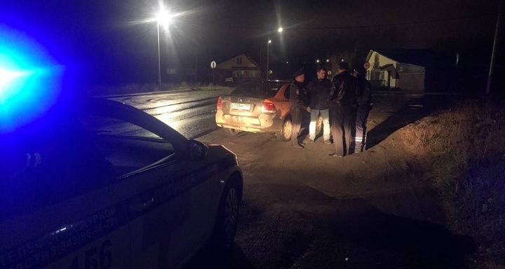Сотрудники ГИБДД задержали пьяного водителя с чужими правами за рулём кикшерингового авто