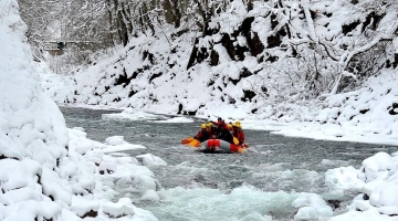 Неподалеку от перевала Дятлова пропали туристы во время сплава по реке