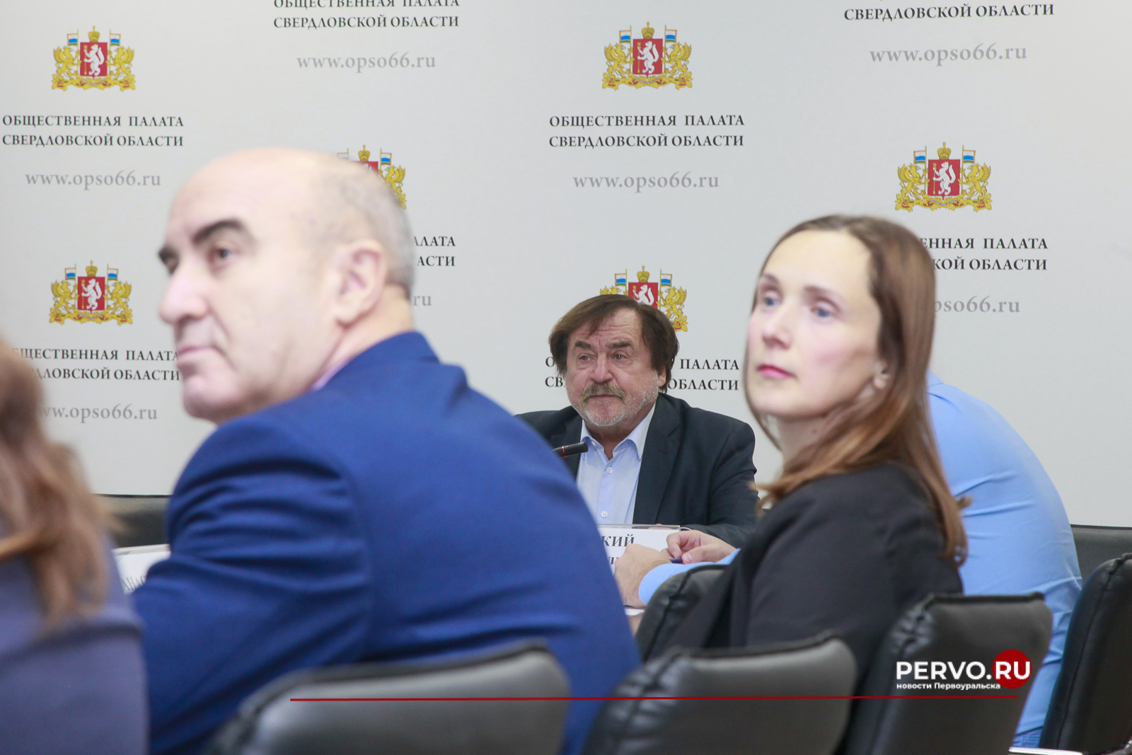 Сегодня прошли общественные слушания по обеспечения безопасности дома культуры «Горняк» в Первоуральске