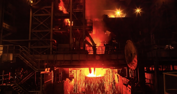 ПНТЗ выпустил 13-миллионную тонну стали в год 13-летия электросталеплавильного цеха