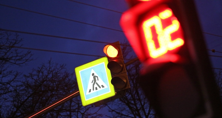 Изменен режим работы светофоров на перекрестке улиц Ленина и Малышева