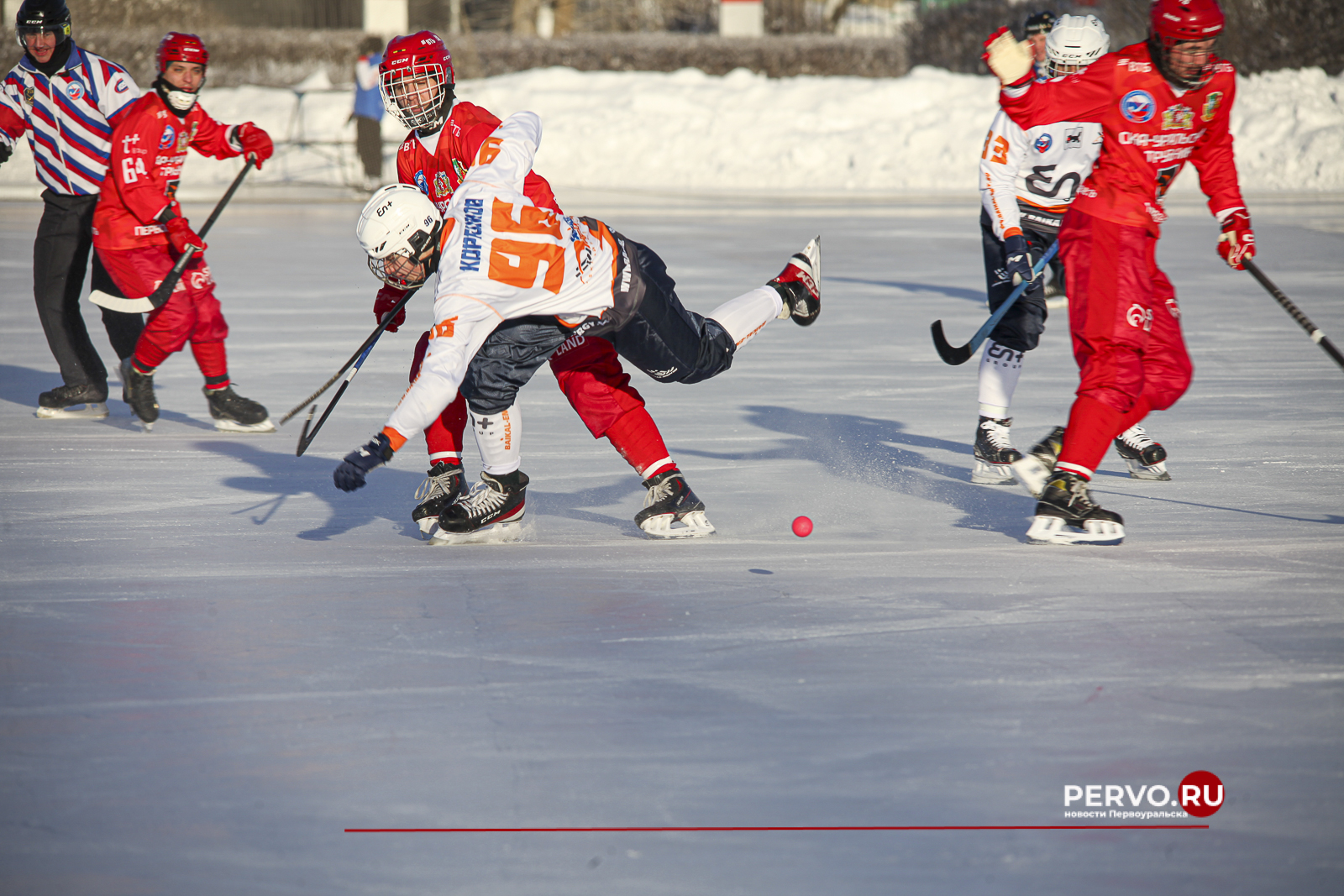СКА-Уральский Трубник в  Первоуральске проиграл Байкал-Энергия. Фотографии