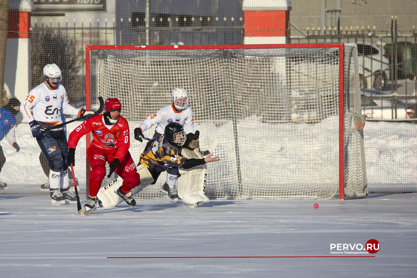 СКА-Уральский Трубник в  Первоуральске проиграл Байкал-Энергия. Фотографии
