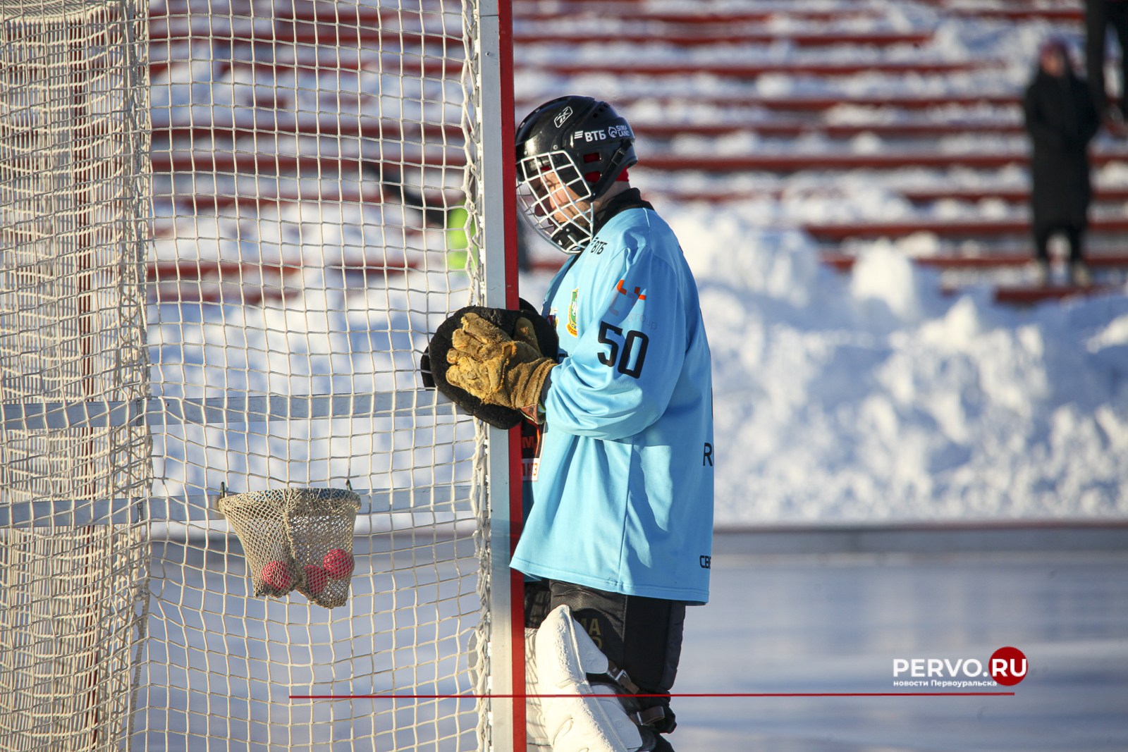 СКА-Нефтяник в Первоуральске разгромил СКА-Уральский Трубник