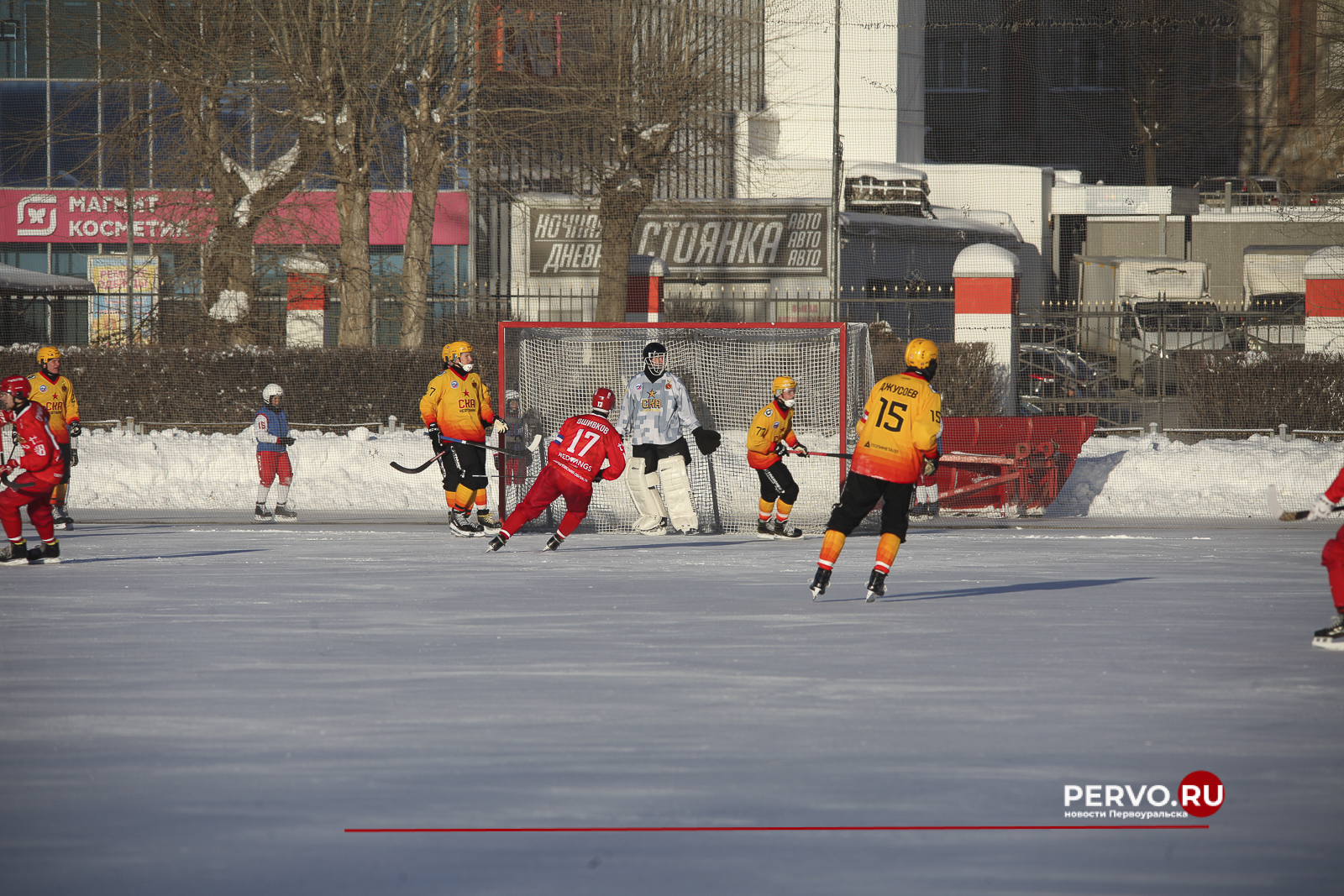 СКА-Нефтяник в Первоуральске разгромил СКА-Уральский Трубник