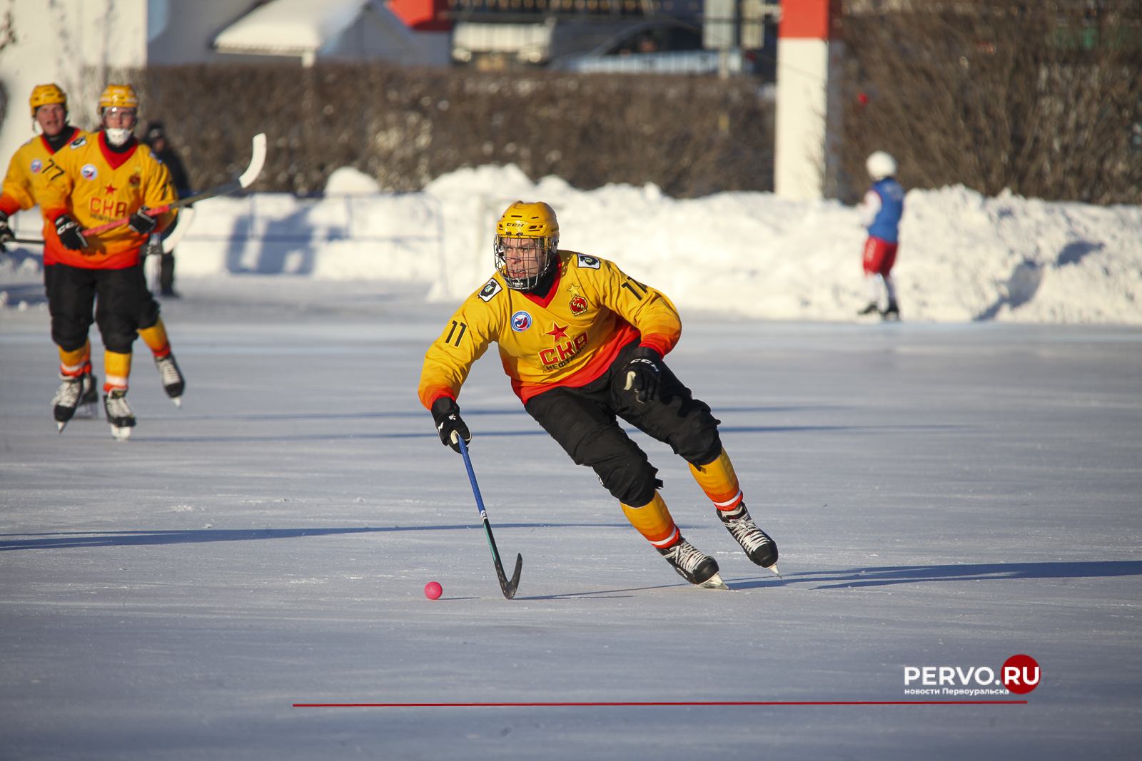 СКА-Нефтяник в Первоуральске разгромил СКА-Уральский Трубник