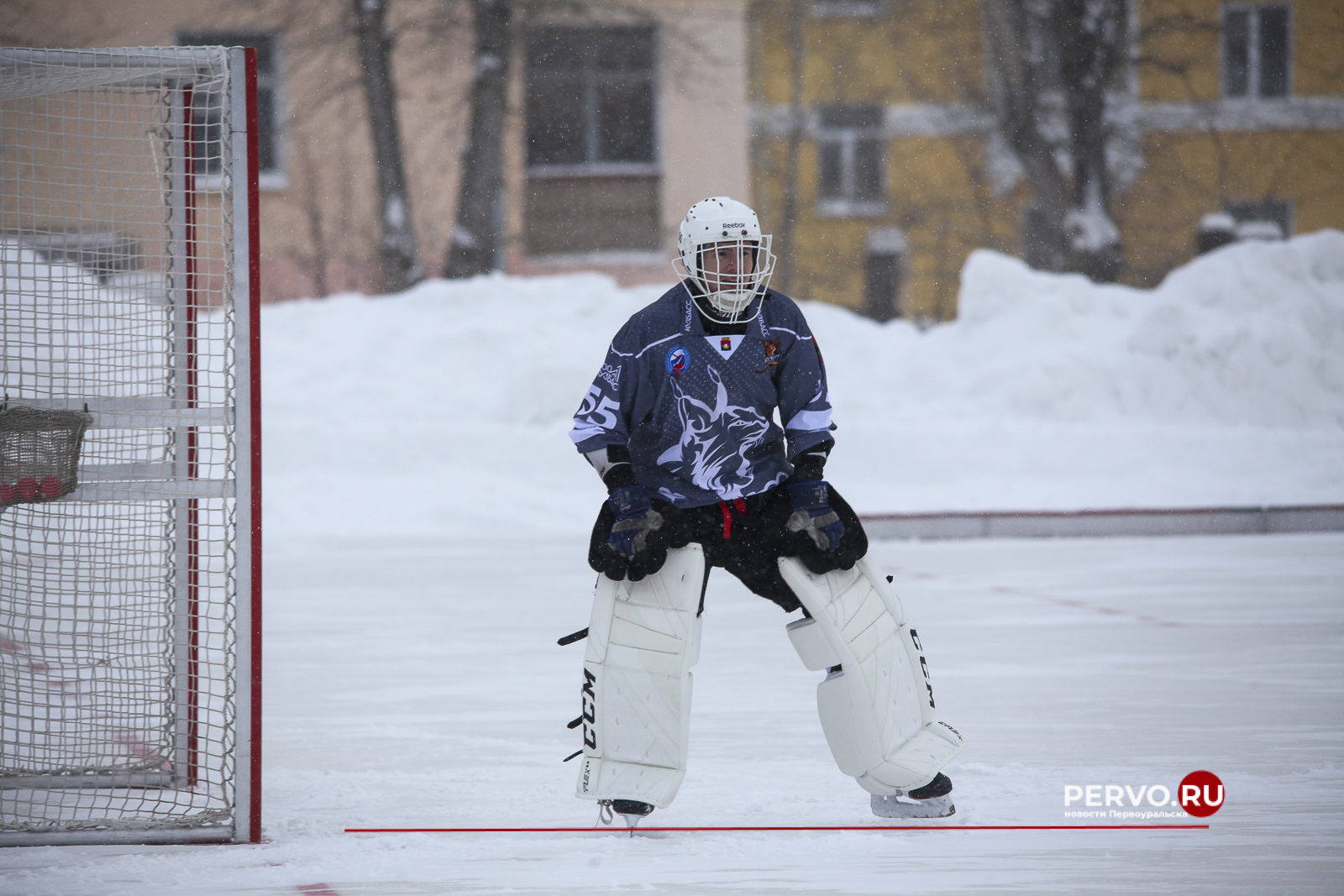 СКА-Уральский Трубник в Первоуральске проиграл Кузбассу со счётом 3:7 class