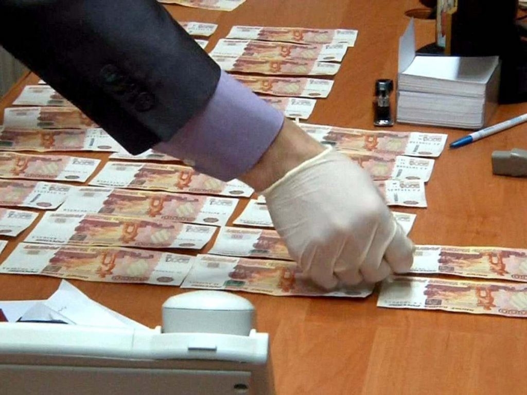В администрации президента согласовали меры против незаконных финопераций в РФ