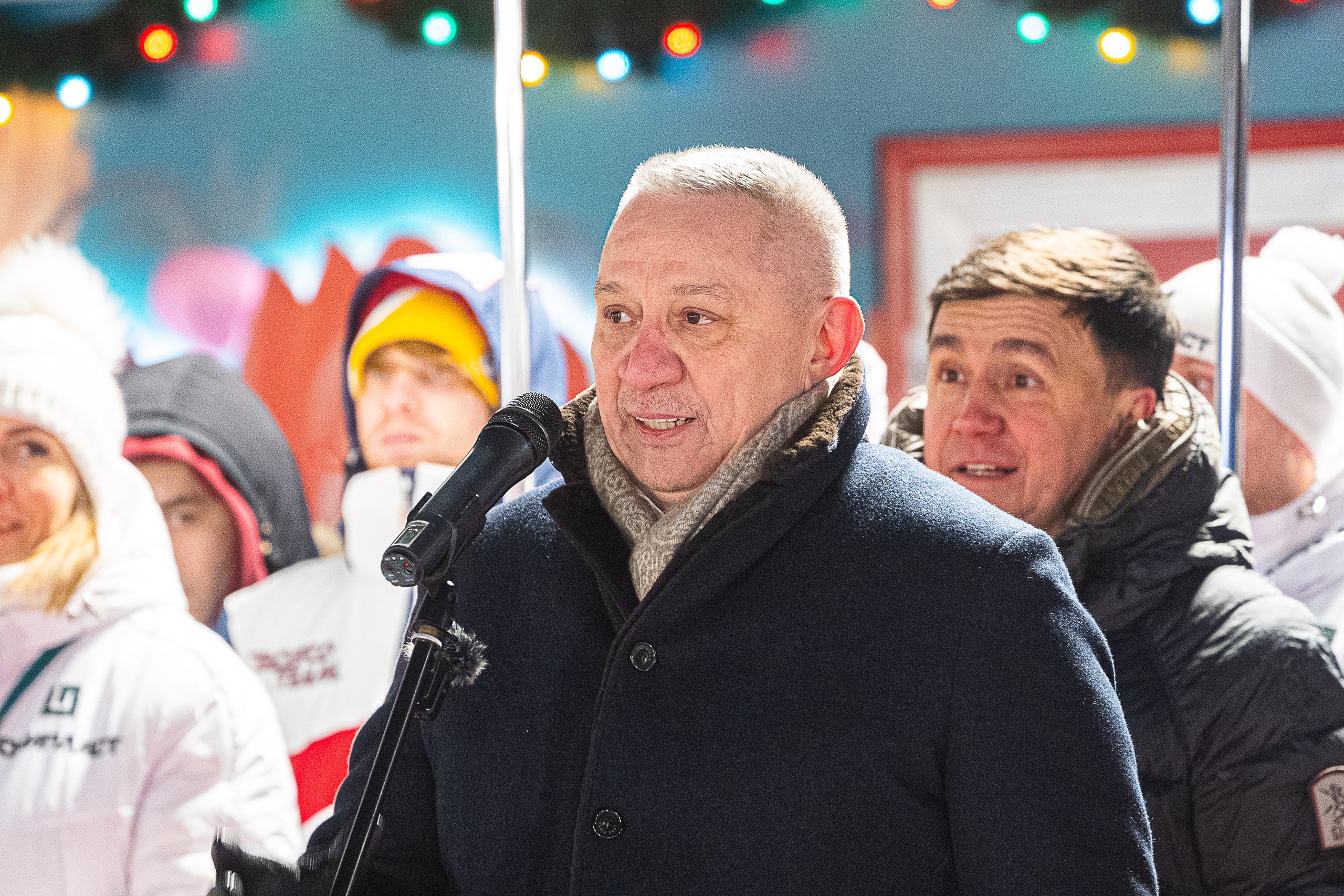 При поддержке ГК «Полипласт» на Красной площади прошёл гала-матч с участием хоккеистов