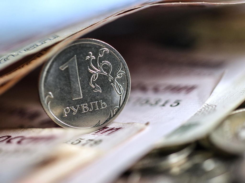 Рубль укрепился до уровней июня 2023 года на фоне валютных интервенций