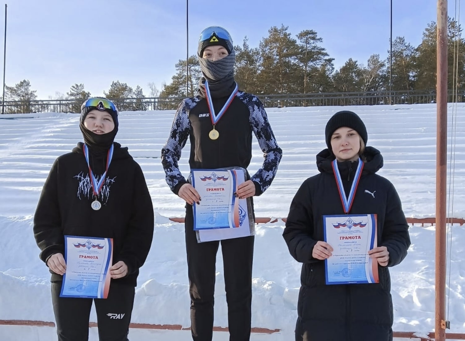 В Заречном прошло первенство Свердловской области по конькобежному спорту