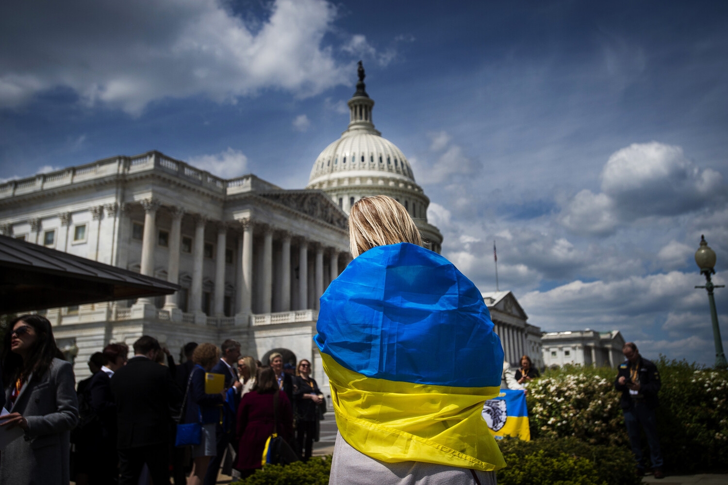 В США призвали перестать помогать Украине и начать переговоры