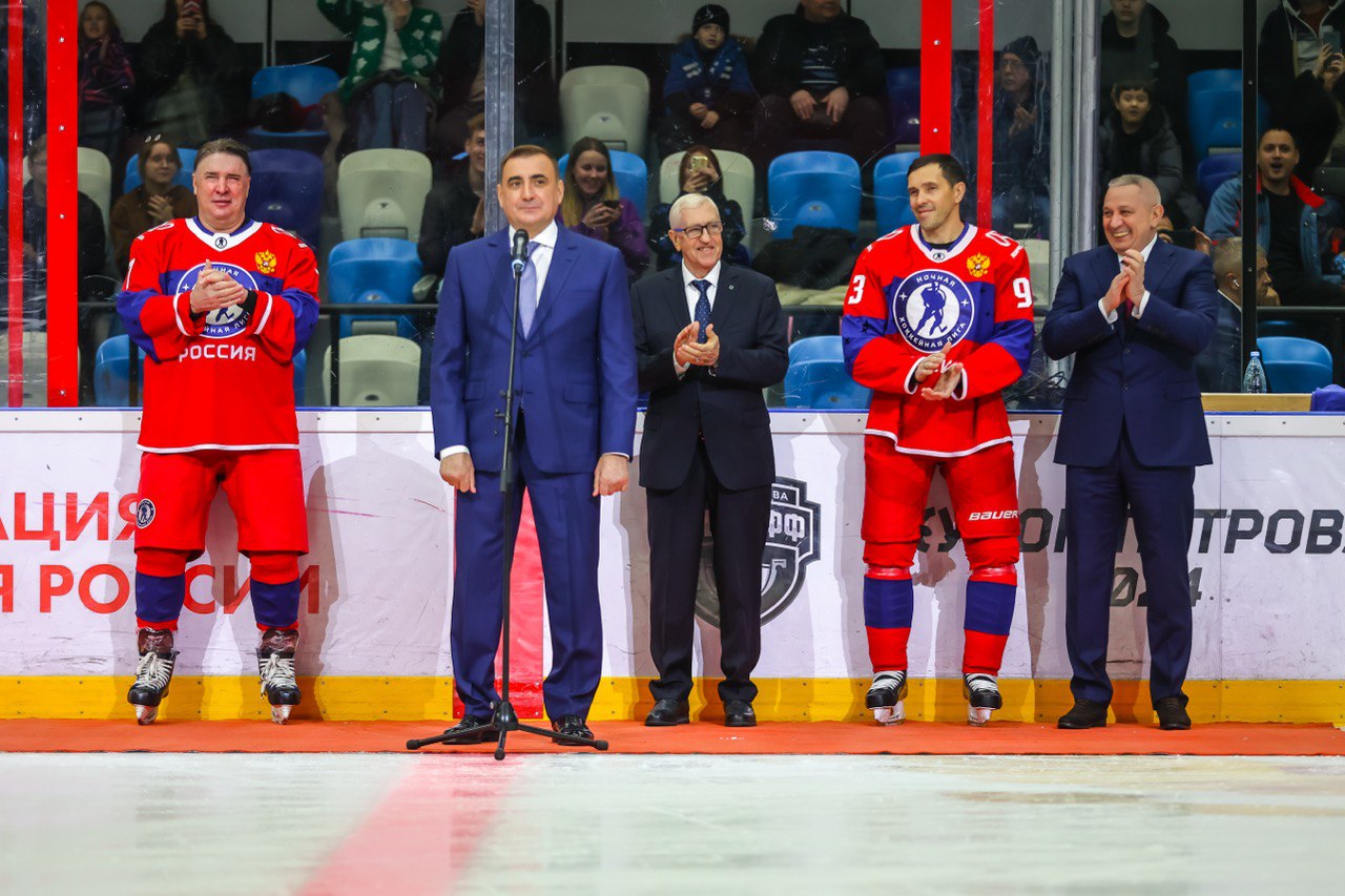 В Туле состоялся гала-матч, посвященный 5-летию «Академии хоккея им. Б.П. Михайлова»