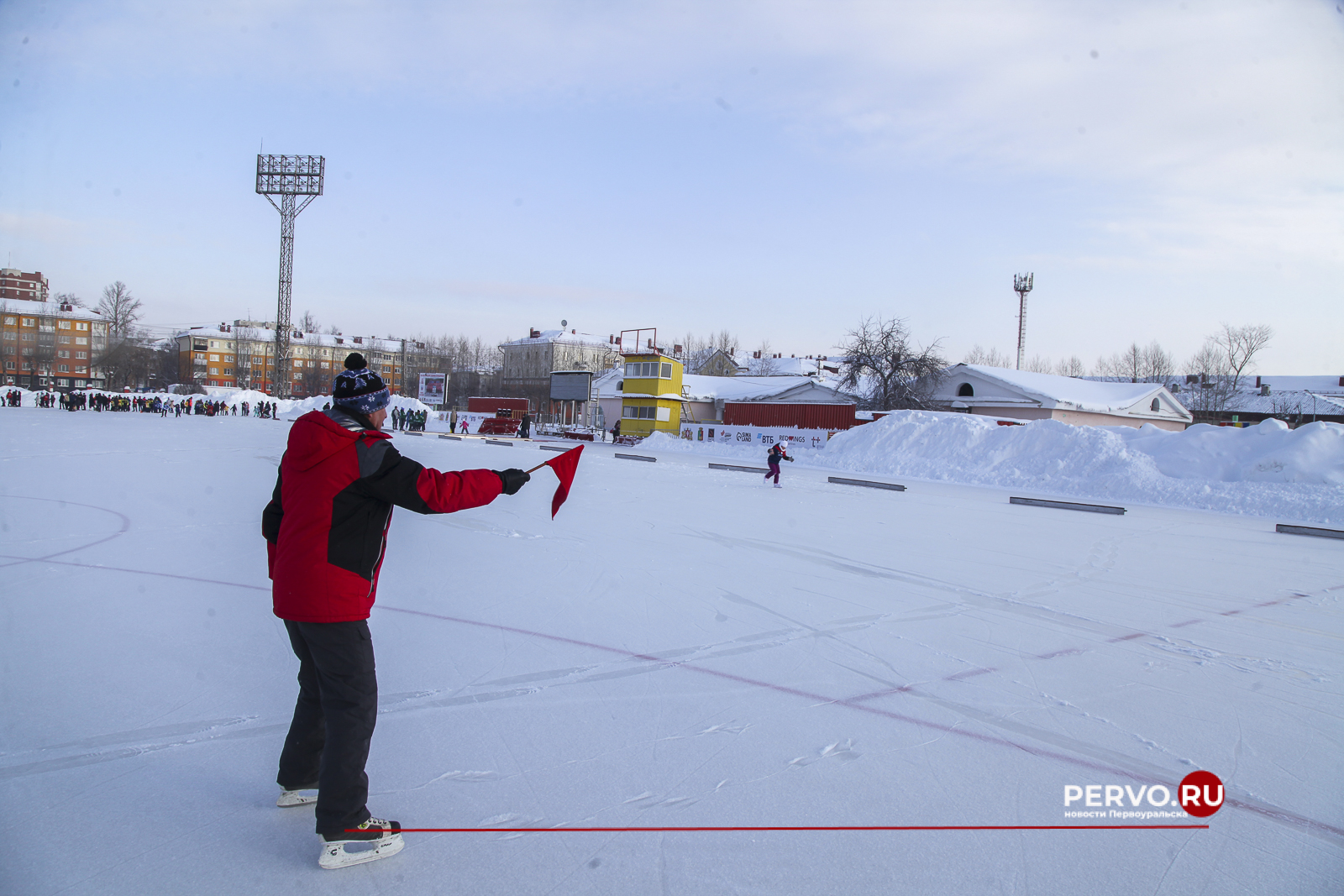 Лед надежды нашей собрал более тысячи жителей Первоуральска