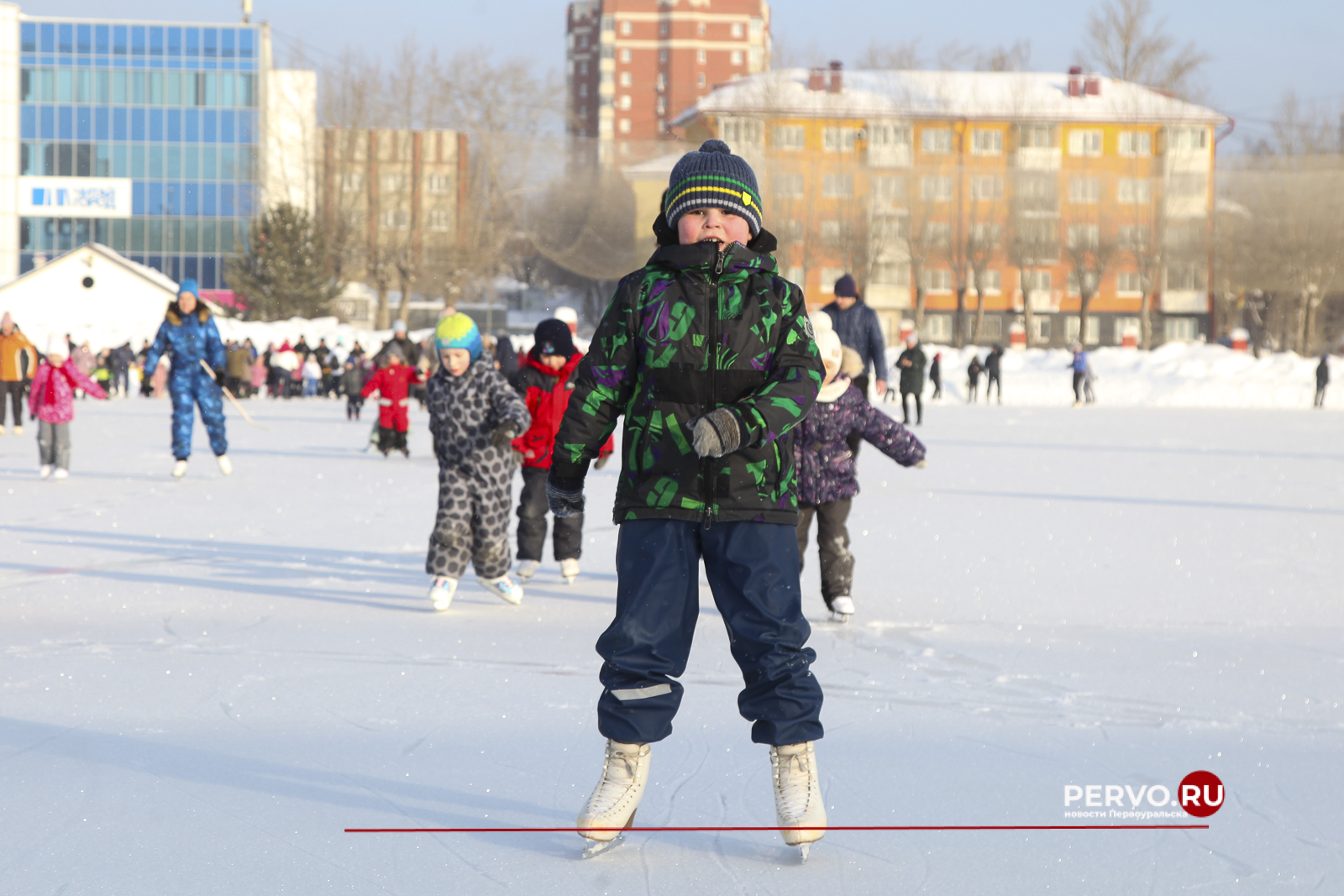 Лед надежды нашей собрал более тысячи жителей Первоуральска