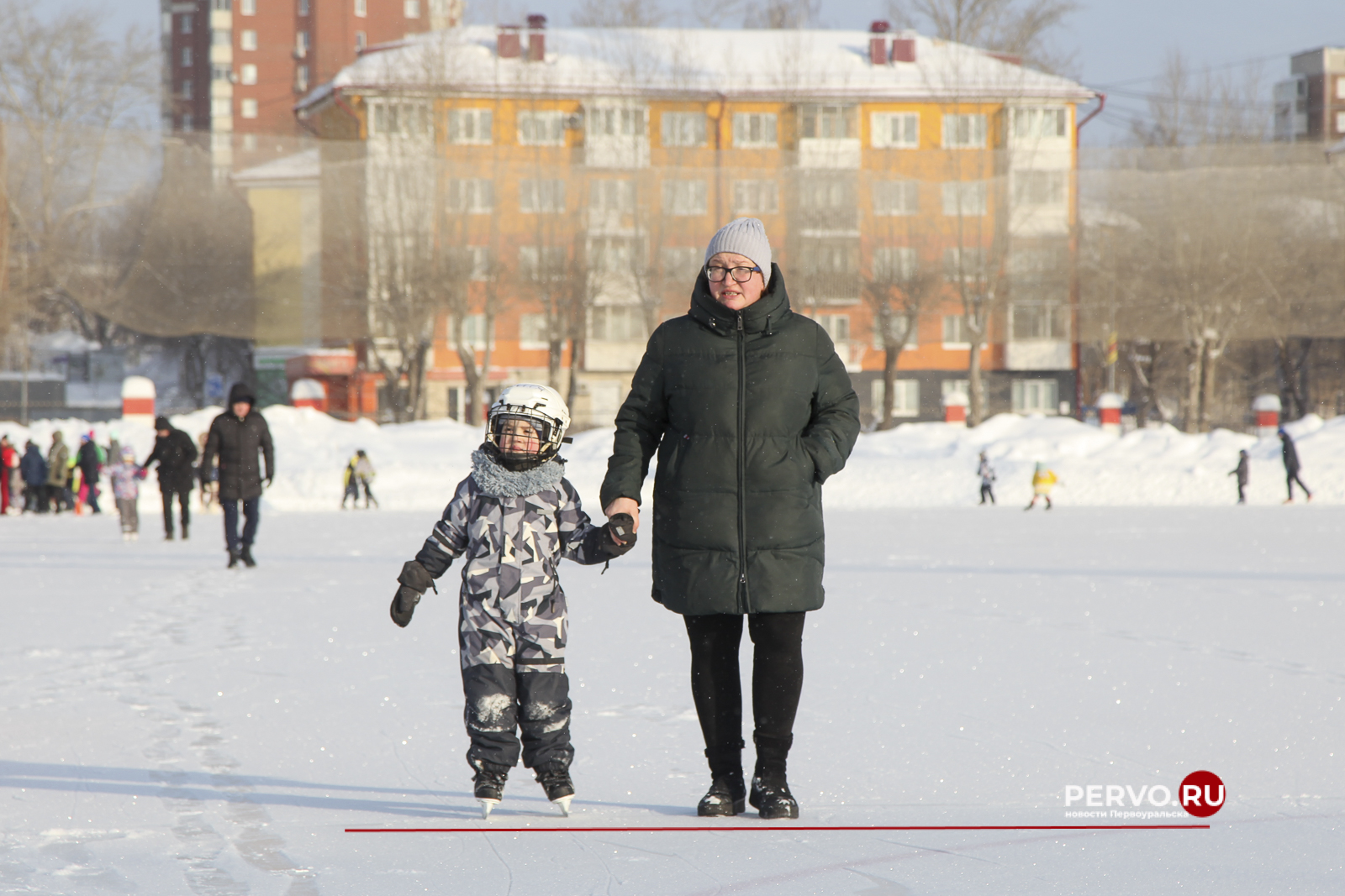 Лед надежды нашей собрал более тысячи жителей Первоуральска