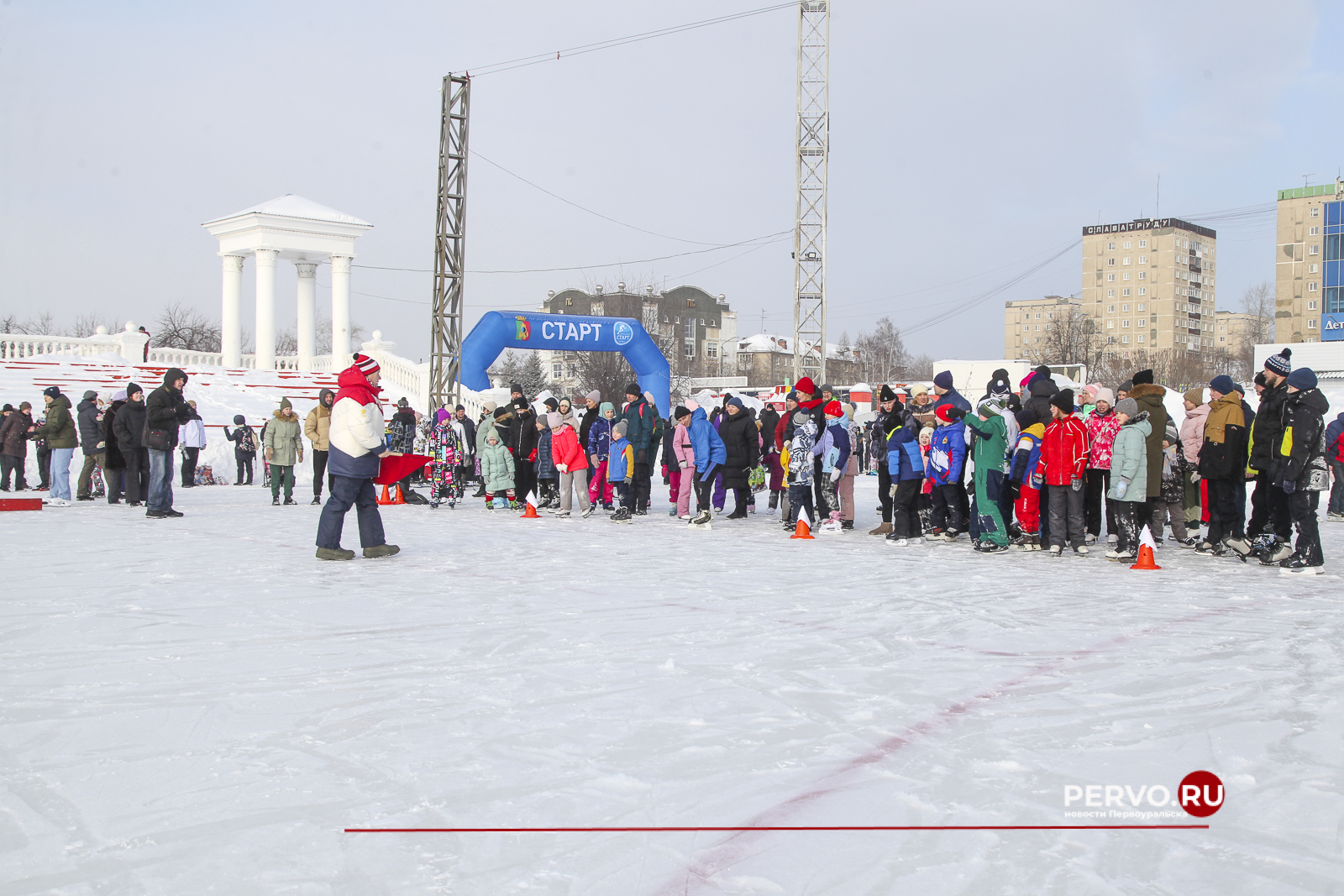 Лед надежды нашей собрал более тысячи жителей Первоуральска