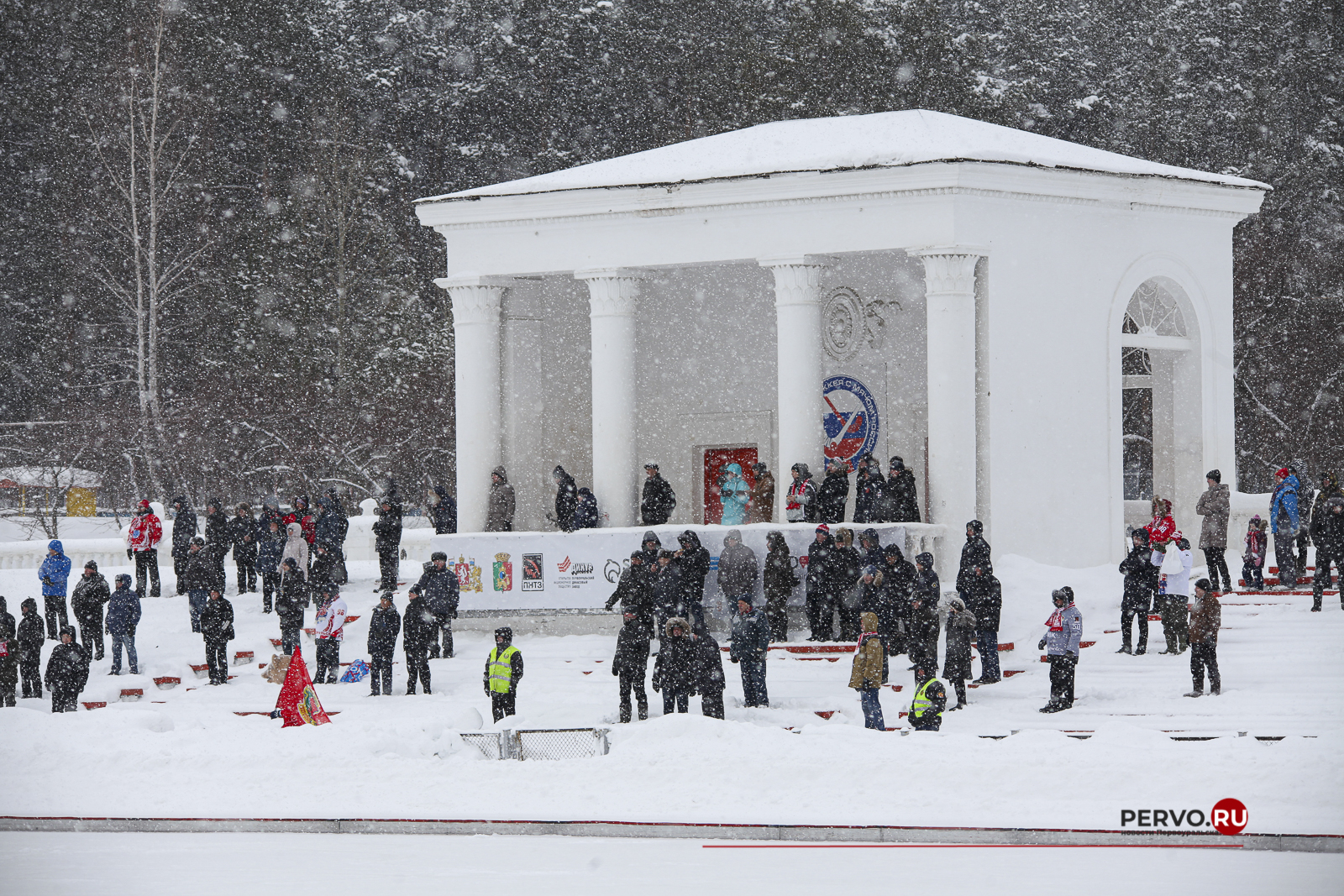 СКА-Уральский Трубник в Первоуральске сыграл в ничью 5:5 Мурманом