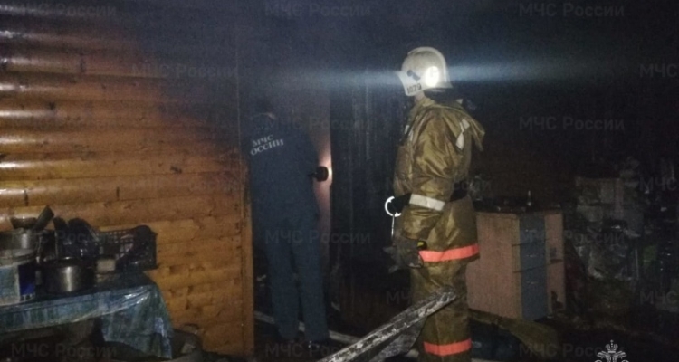 🔥 Два пожара произошло в Первоуральске этой ночью
