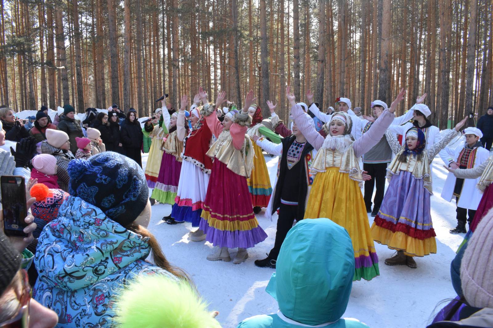 В городском округе Первоуральск прошли празднования Масленицы