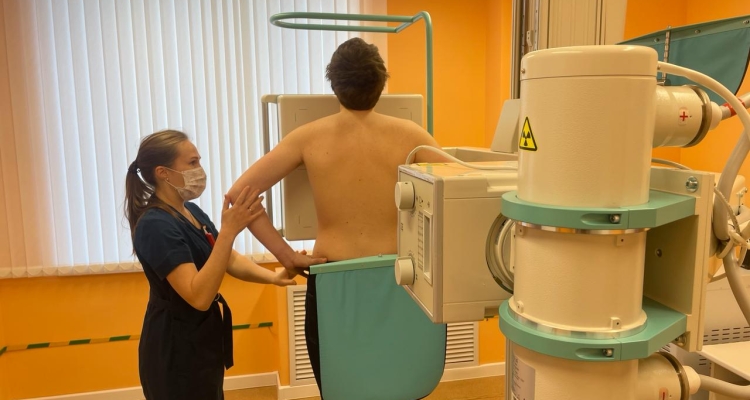 Рентгенологи детской больницы обследовали 3700 пациентов на новом флюорографе