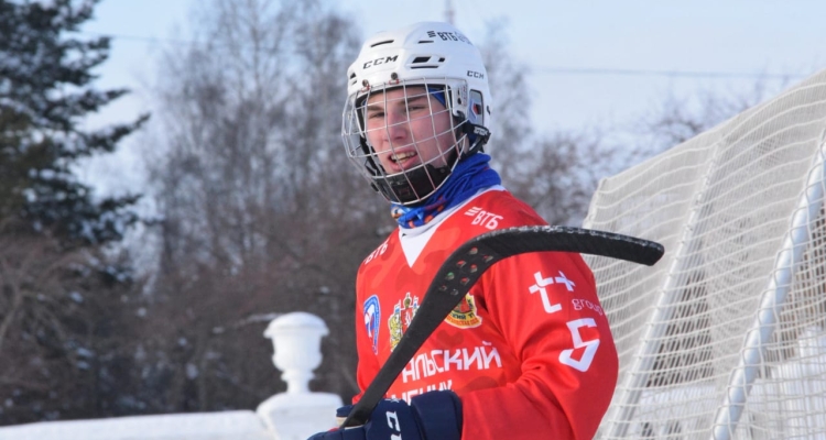 В хоккейном клубе «СКА-Уральский трубник» продолжается ротация игроков