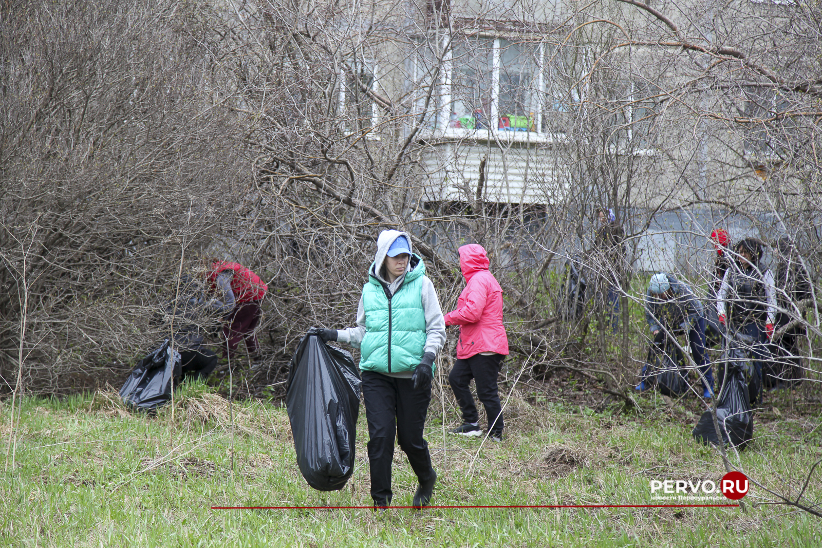 В городском округе Первоуральск состоялся общегородской субботник