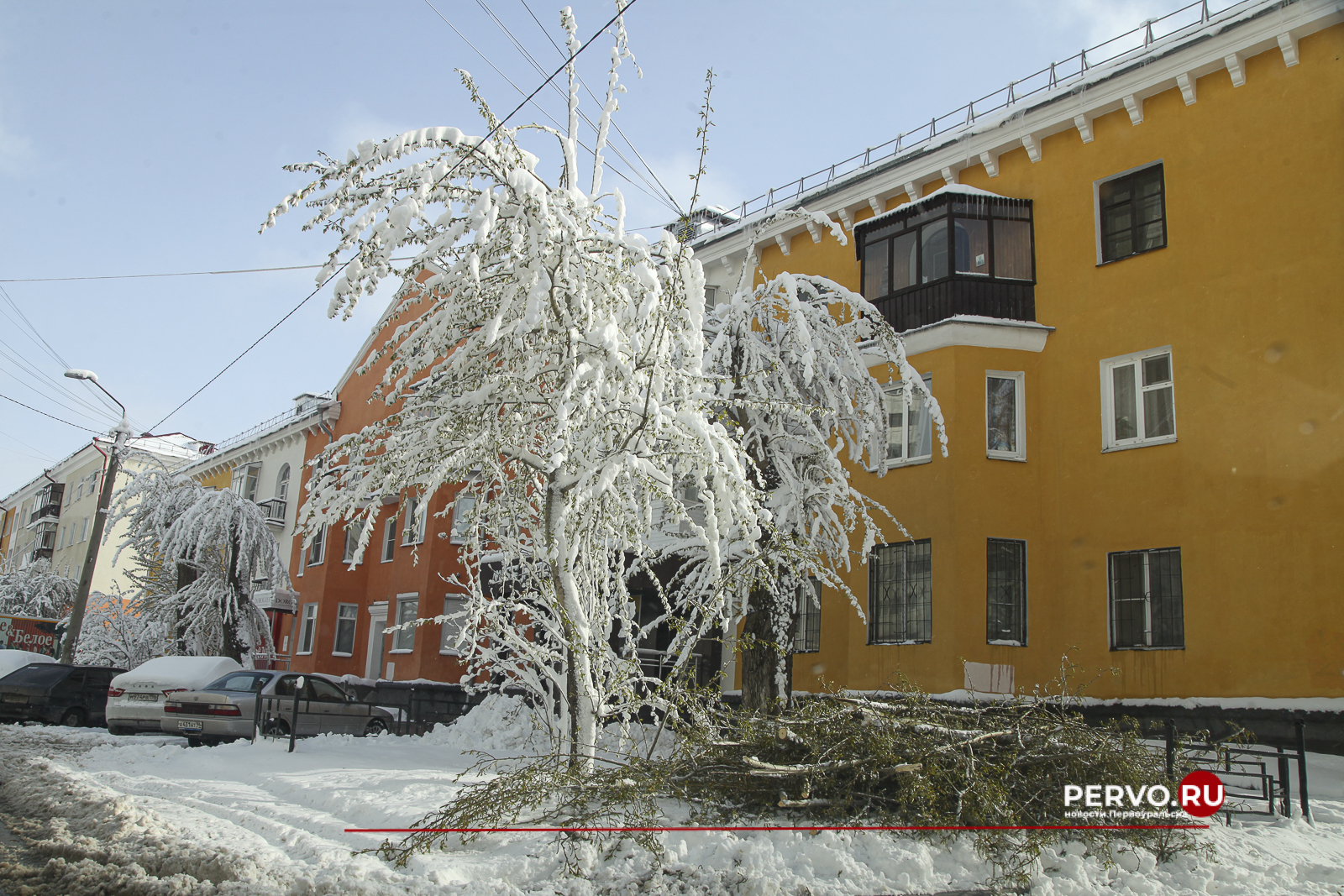 4 мая 2024 года. Снежный Первоуральск. Фотографии
