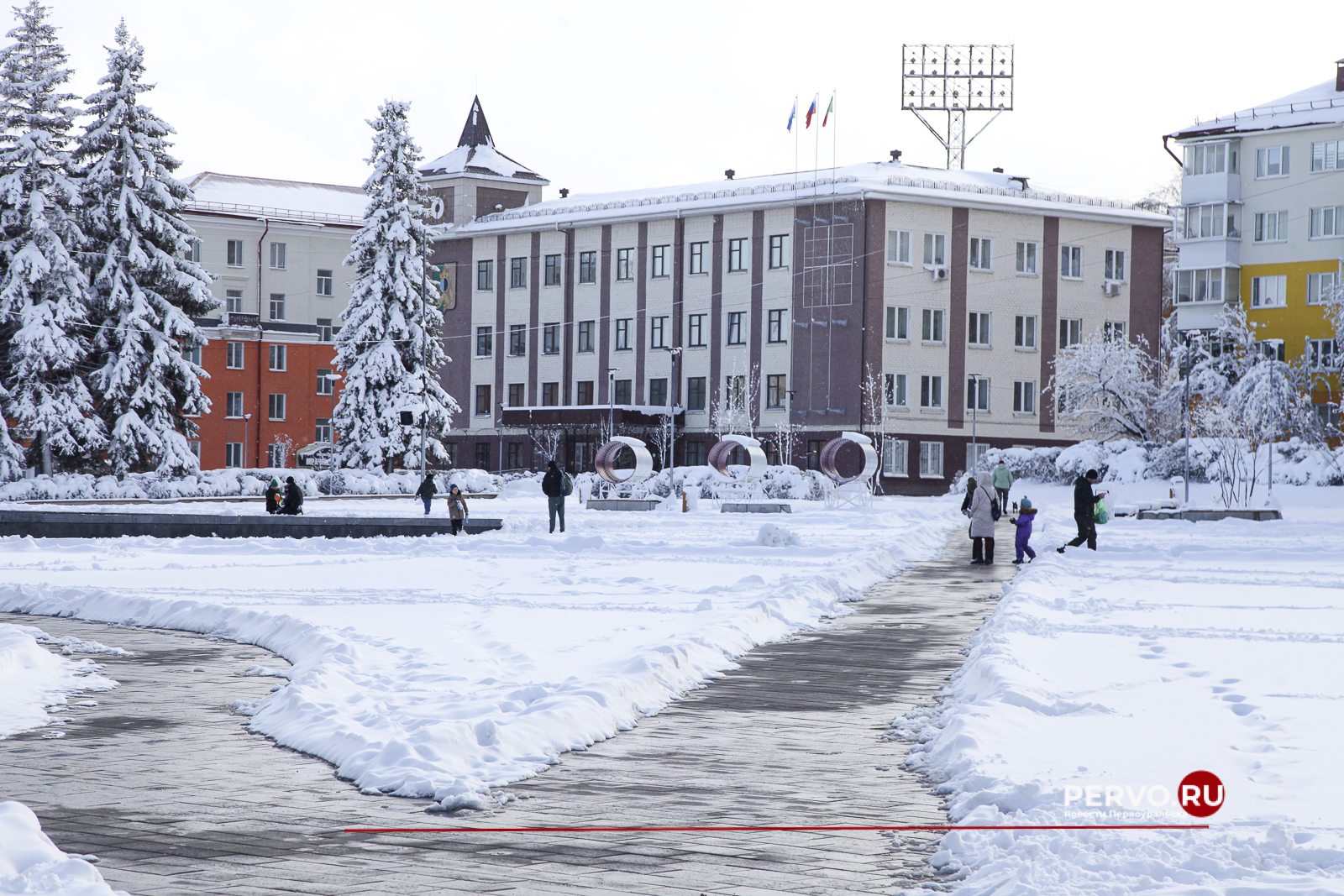 4 мая 2024 года. Снежный Первоуральск. Фотографии