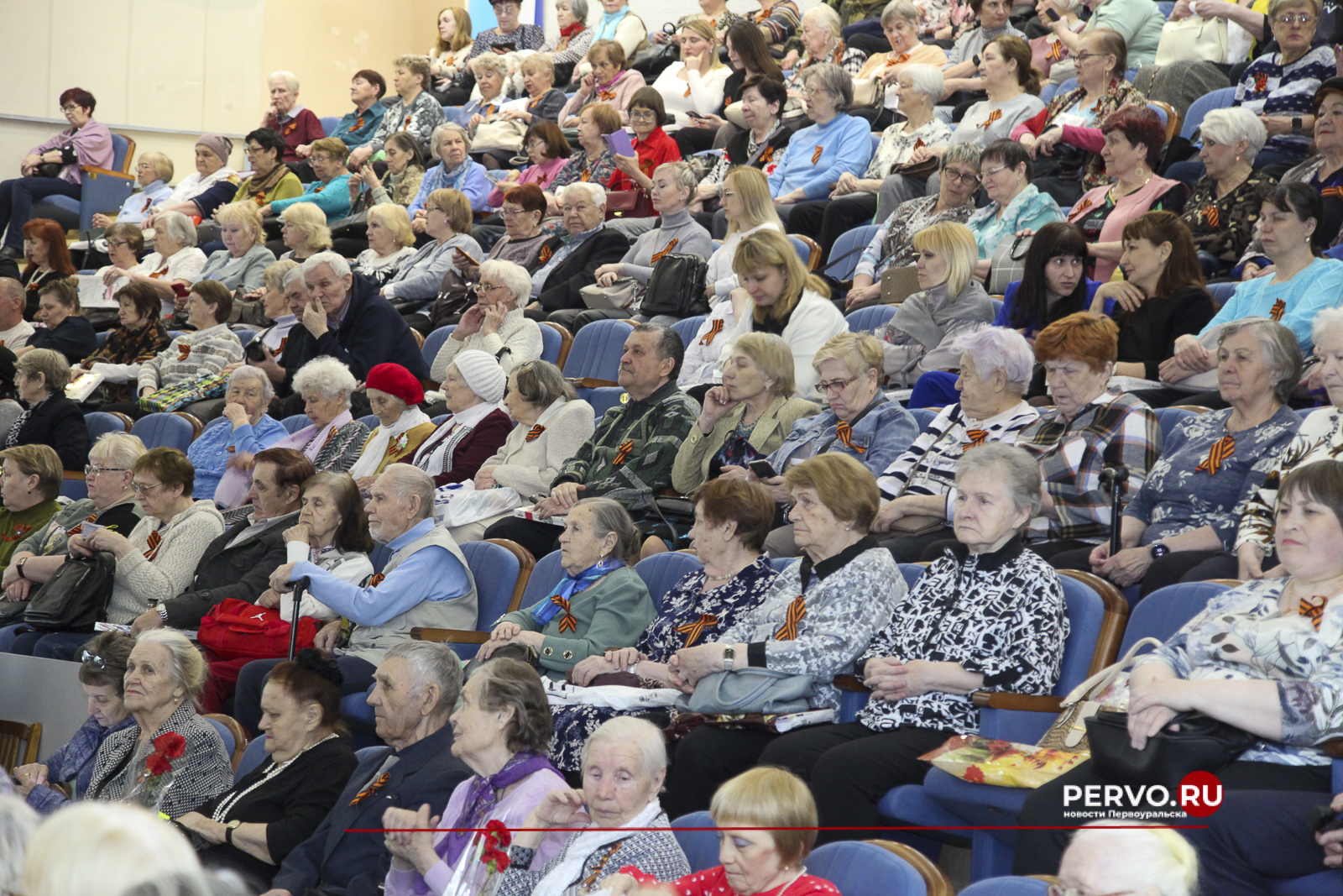 В городском округе Первоуральск проходят праздничные мероприятия в преддверии Дня Победы