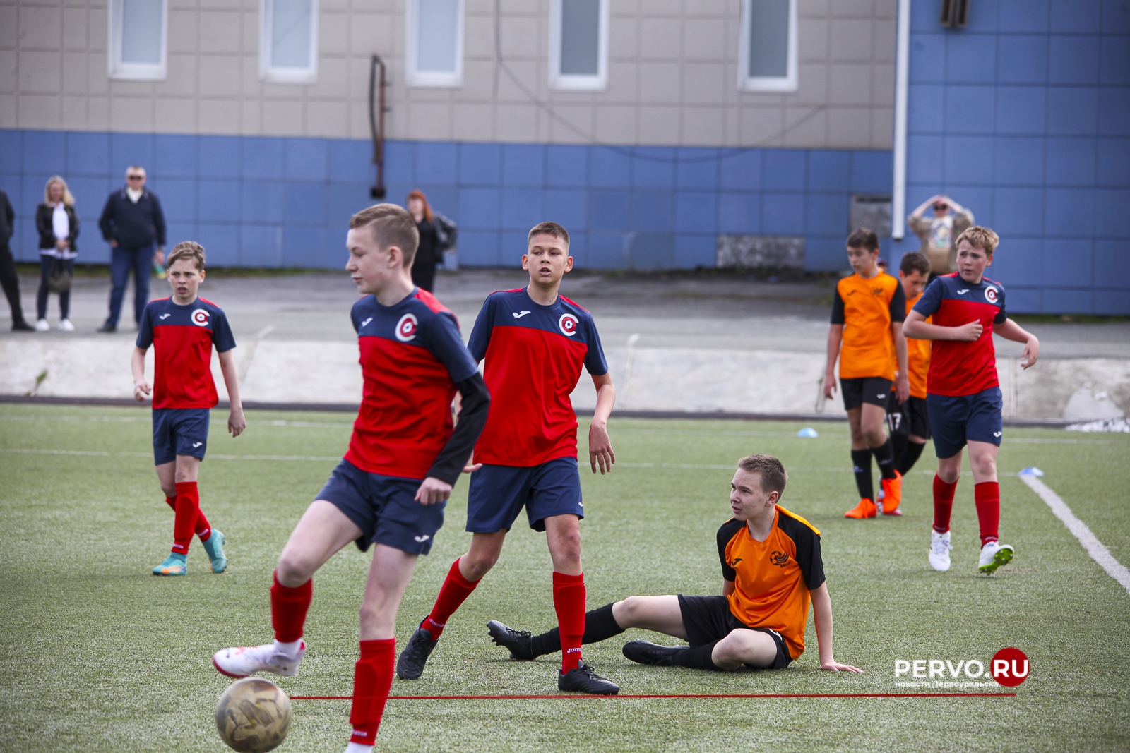 Юные спортсмены Первоуральска сразились за «Кубок прокурора 2024». Результаты и фотографии