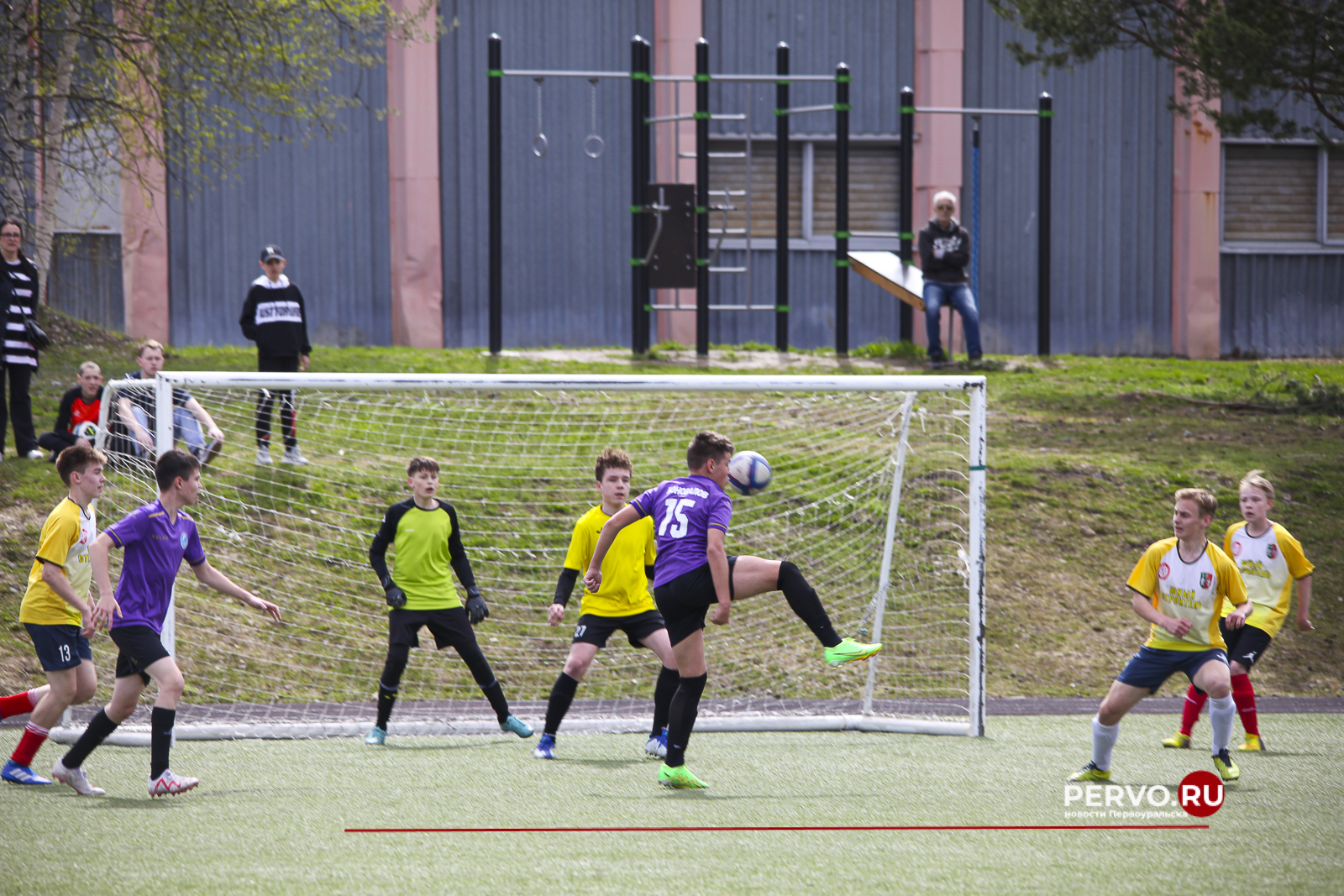 Юные спортсмены Первоуральска сразились за «Кубок прокурора 2024». Результаты и фотографии