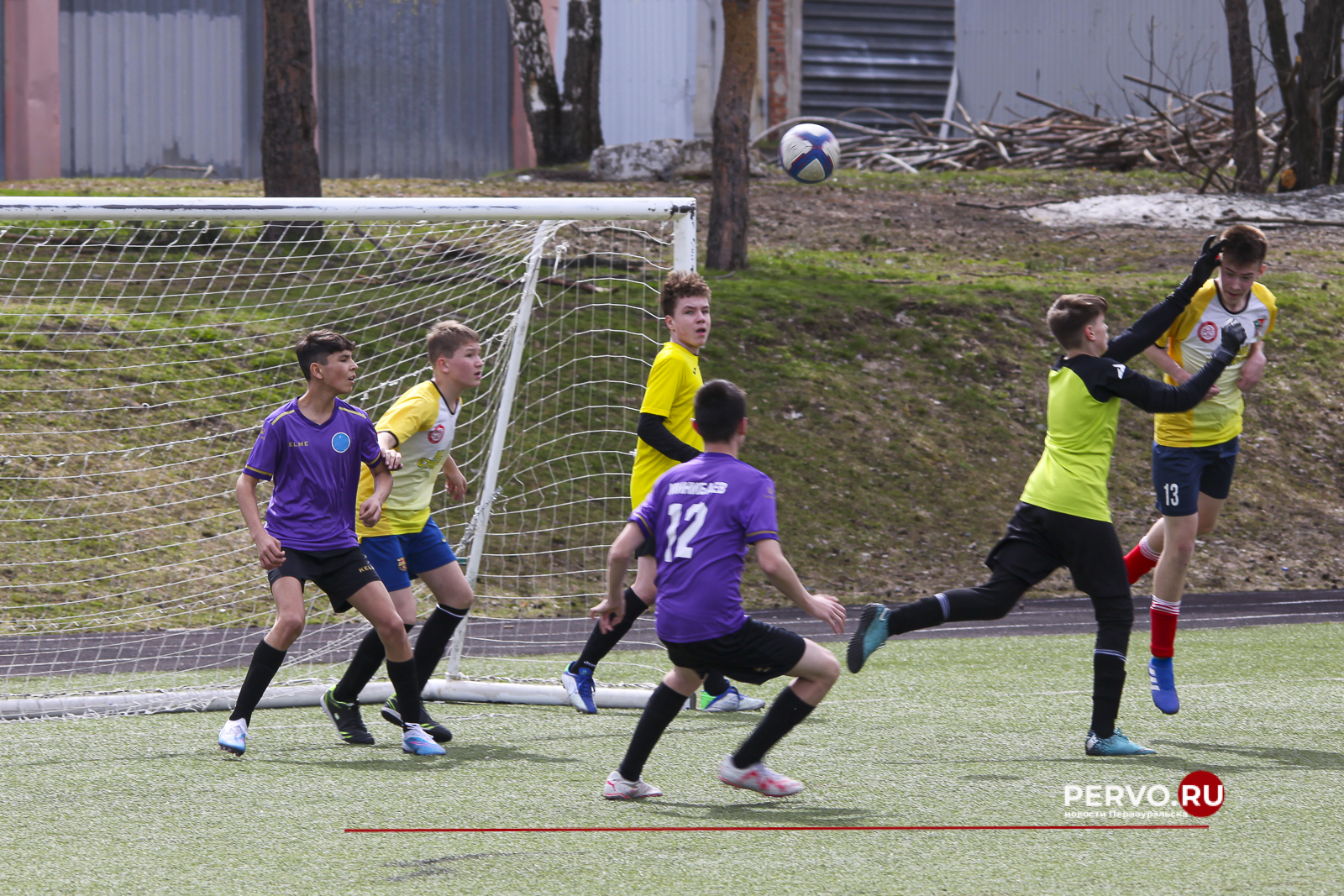 Юные спортсмены Первоуральска сразились за «Кубок прокурора 2024». Результаты и фотографии