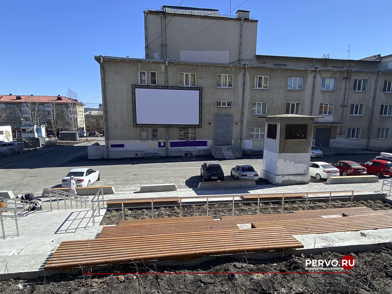 Уличный кинотеатр за ДК Первоуральск откроют 9 мая