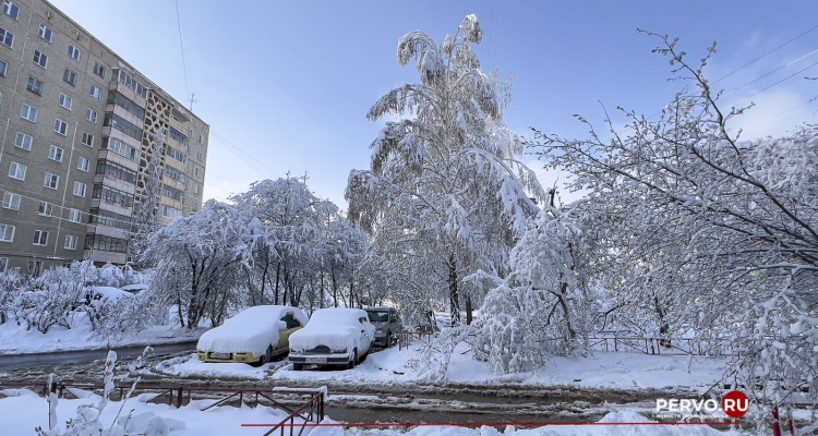 4 мая. Снежный Первоуральск. Фотографии