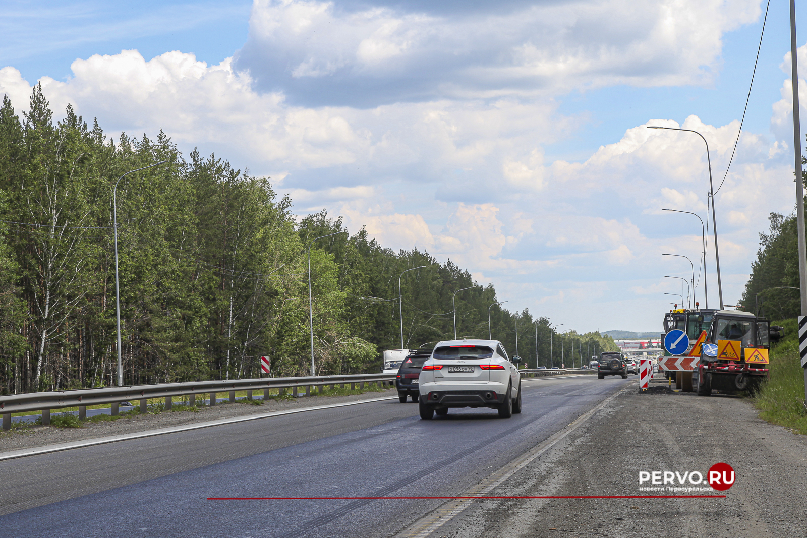 В «Уралуправтодор» напомнили об ограничении скорости на Пермском тракте