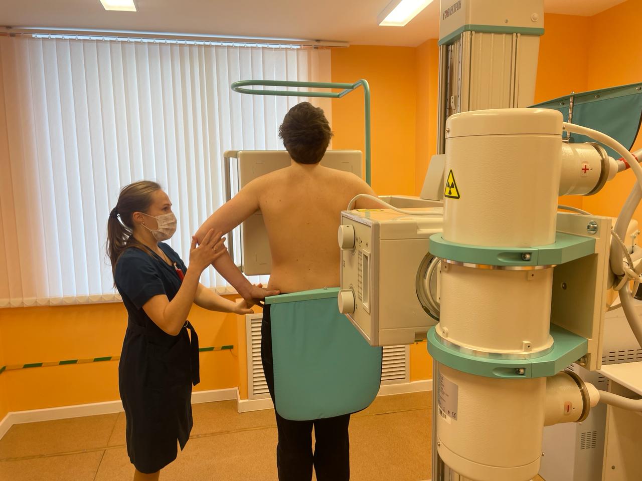 Рентгенологи детской больницы обследовали 3700 пациентов на новом флюорографе